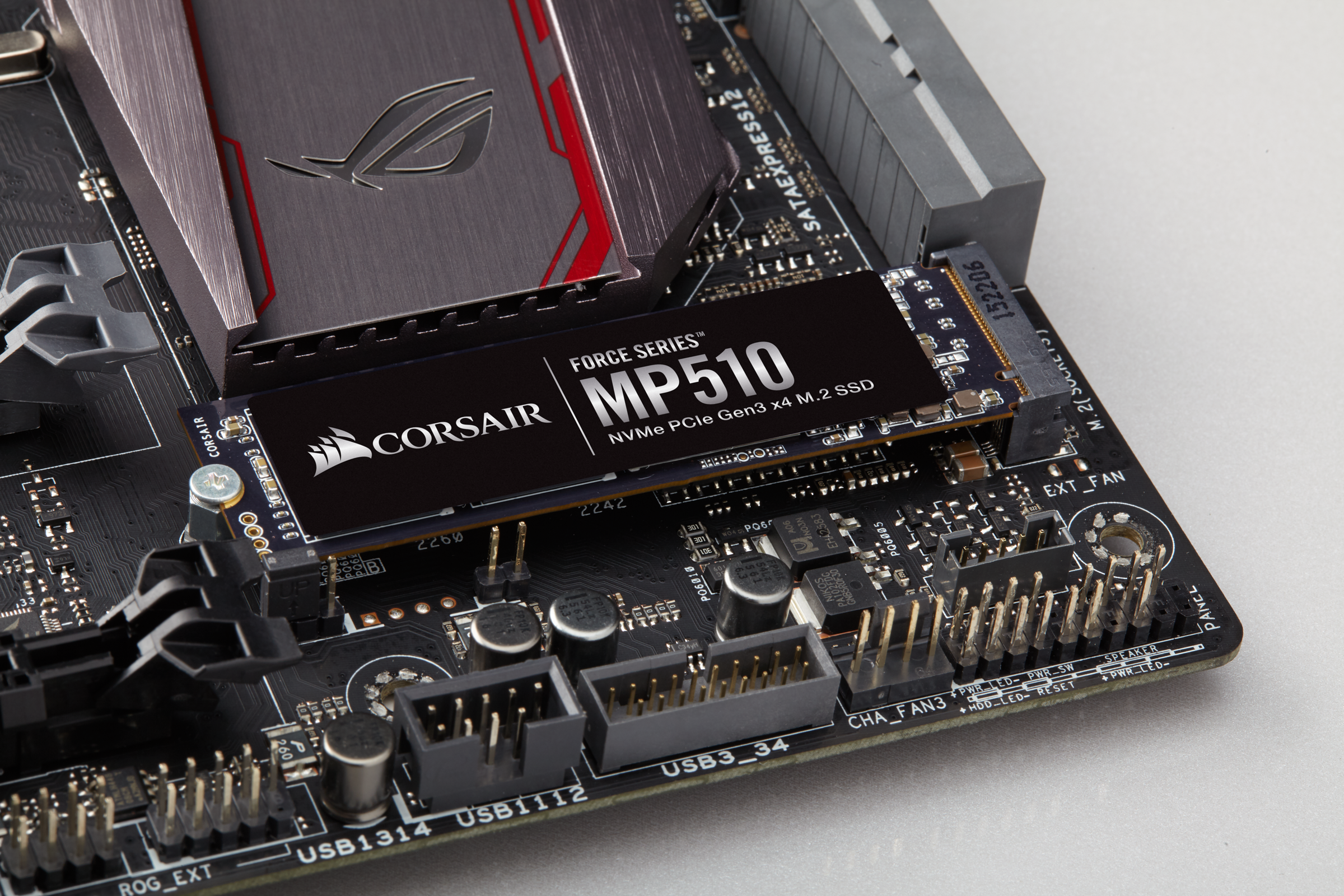 new -CORSAIR-SSD-M.2-PCIe-NVMe-2